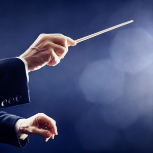 Conductor holding baton